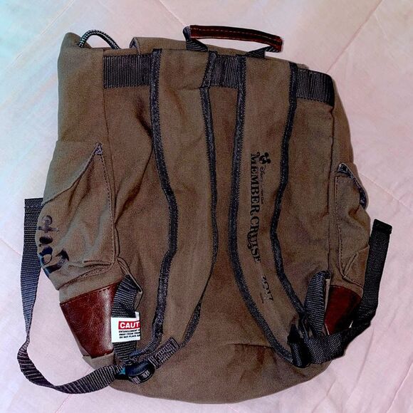 Disney Field & Co Leeds Vacation Club Member Cruise 2017 New backpack w/ keyring - Picture 2 of 13